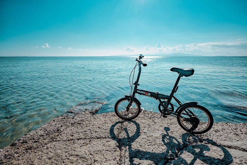 Behind the Scenes: The Secrets of Airline Operations Revealed